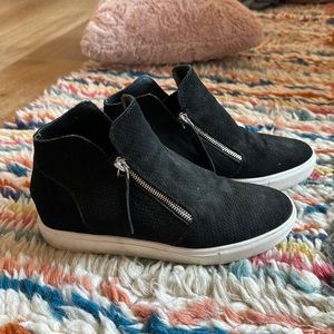Steve Madden booties